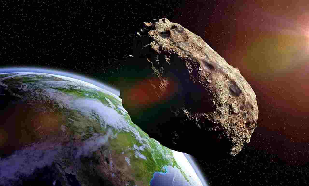 420Foot Asteroid 2024 EU4 Racing Towards Earth at 1,01,885 kmph NASA